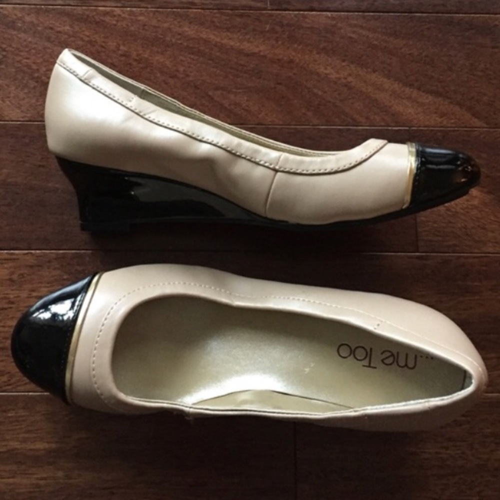 Me Too lounge wedges